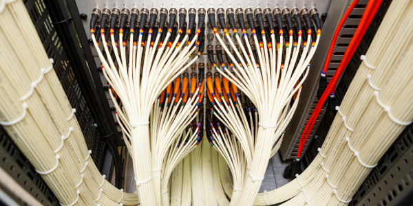 Infraestructura Común Telecomunicaciones en Terres de l'Ebre · Instalación de infraestructura común de Telecomunicación Redes 5G y 4G LTE