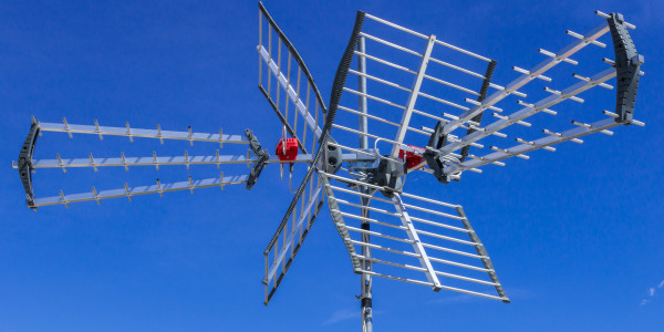 Infraestructura Común Telecomunicaciones en Terres de l'Ebre · Radiocomunicaciones y Televisión