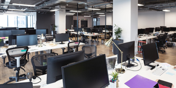 Proyectos de ICT Oficinas / Locales Comerciales Aldover · Monitoreo y gestión de redes