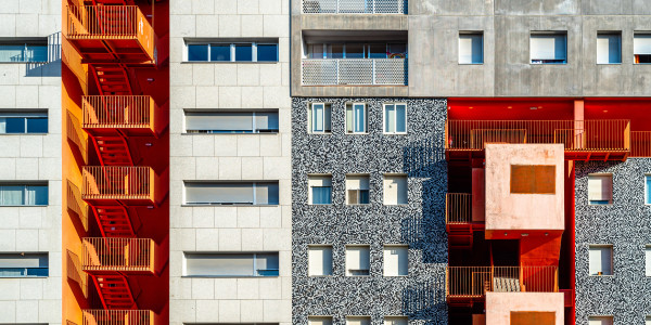 Proyectos de ICT Viviendas / Edificios l' Aldea · Diseño e implementación de redes cableadas e inalámbricas